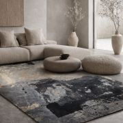 Valentino Revolution 1