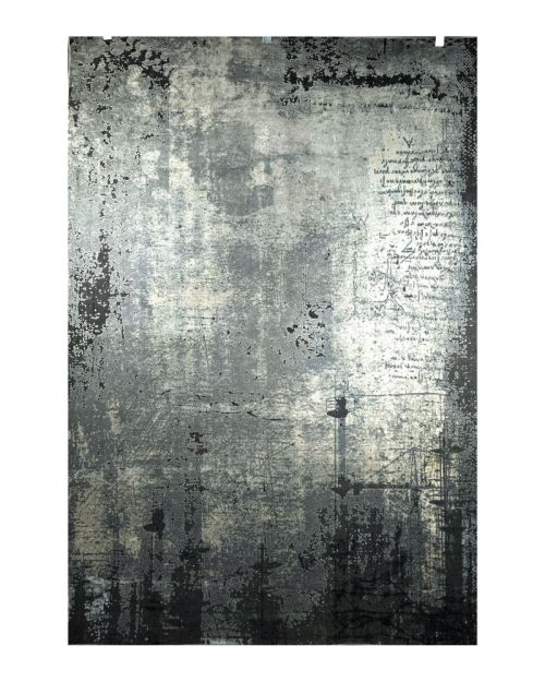 Valentino Revolution 5